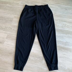 NWT,Nike, Standard Fit Sweats. Size L. Black.